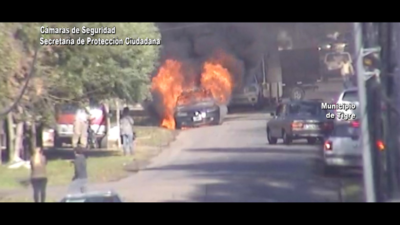 Feroz incendio vehicular controlado gracias a las cámaras del Centro de Operaciones Tigre