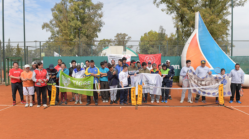 Alumnos de la Escuela de Tenis para Personas con Discapacidad participaron de un Torneo Regional