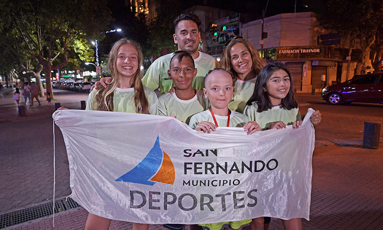 El Equipo Municipal de San Fernando obtuvo su primera medalla en natación a nivel nacional