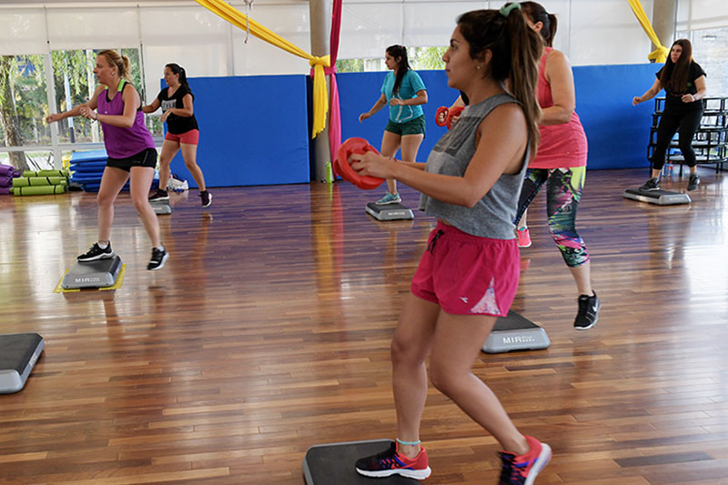 El Polideportivo Nº 10 de San Fernando ofrece actividades fitness para todos los vecinos