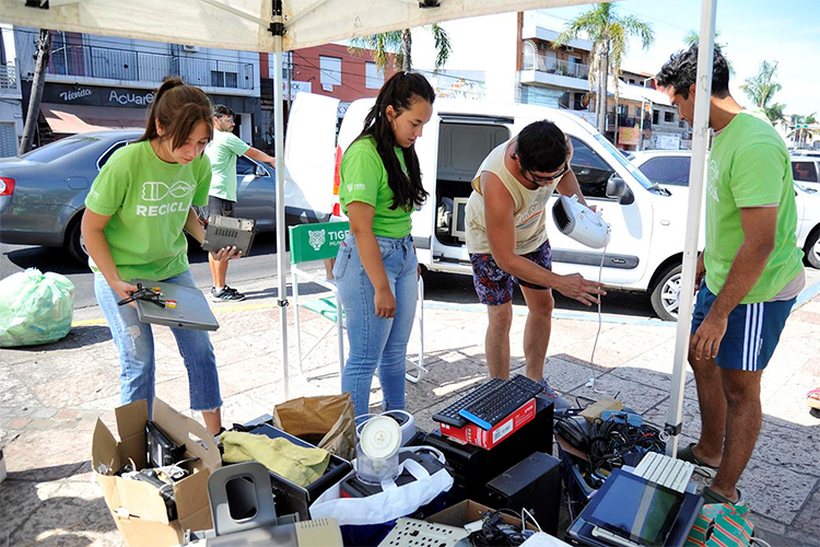 Tigre realizó la primera Feria de Recolección de Residuos Electrónicos del año