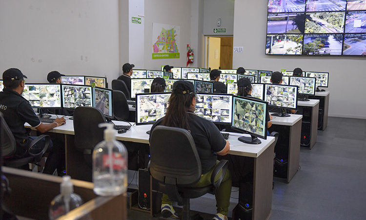 San Fernando refuerza el monitoreo de cámaras de seguridad en la cuarentena obligatoria