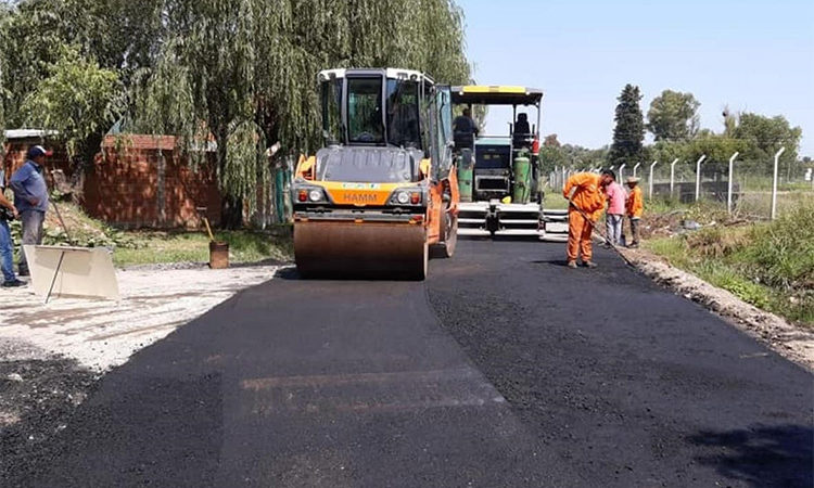 El Municipio realiza nuevos trabajos de pavimento en Benavídez