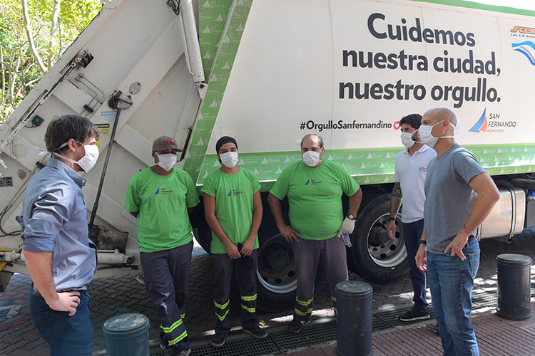 Andreotti felicitó a los trabajadores encargados de la recolección de residuos por su labor en la cuarentena