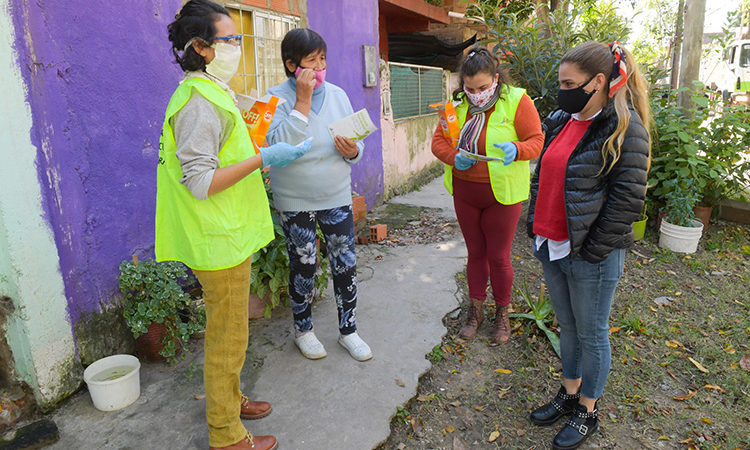 San Fernando continúa la prevención del dengue con fumigación, repelentes e información