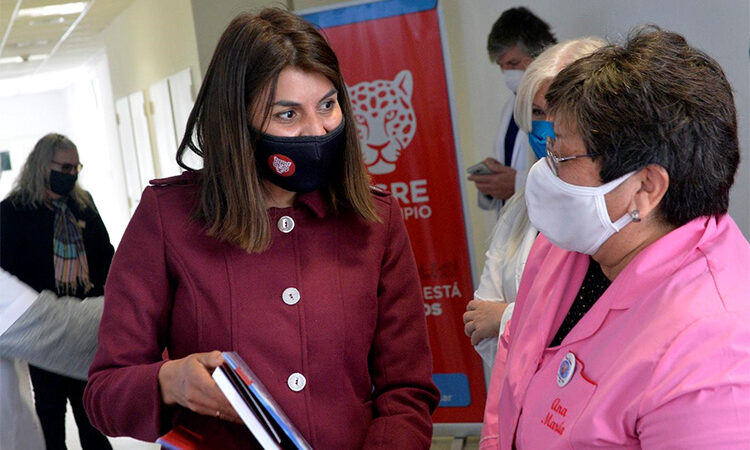 El Hospital Materno Infantil de Tigre recibió una donación de las Damas Rosadas destinada a las familias vulnerables