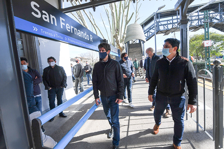 Juan Andreotti firmó convenios con Trenes Argentinos para construir nuevos paseos aeróbicos, parques y plazas