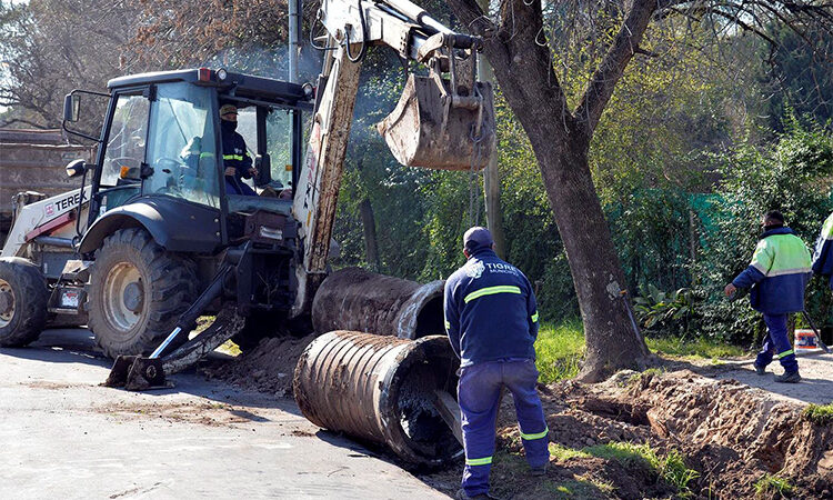 Tigre continúa ejecutando obras y trabajos de revalorización urbana en diferentes localidades