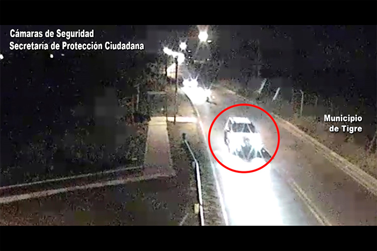 No escaparon a las cámaras de Tigre: robaron una camioneta y fueron capturados en minutos