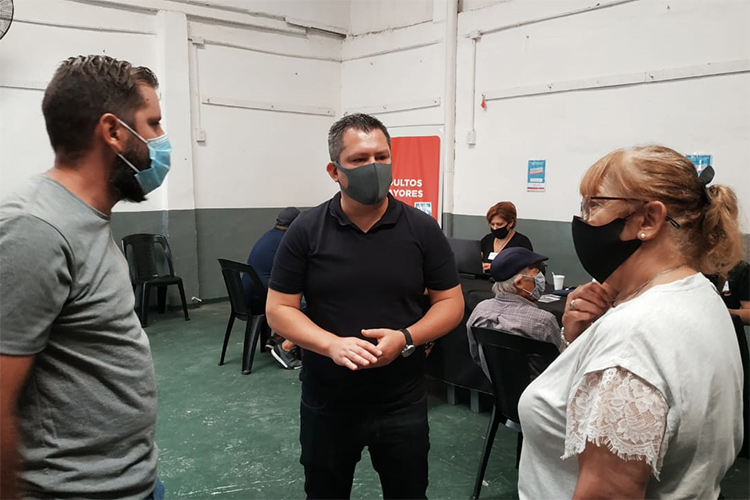Buenos Aires Vacunate: Tigre continúa ayudando a la comunidad a inscribirse al programa de inmunización contra el COVID-19