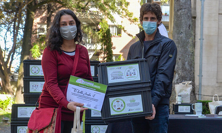 Juan Andreotti acompañó la clase final del primer curso virtual de compostaje de ‘Eco Sanfer’
