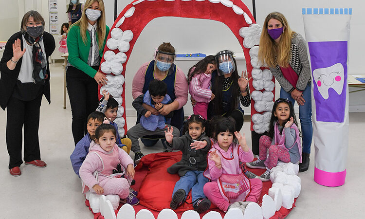 El Municipio de San Fernando relanzó su Programa de Salud Bucal con controles odontológicos para chicos
