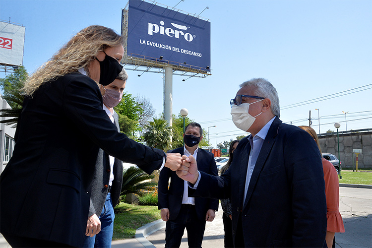 Julio Zamora visitó la planta de la empresa Piero y destacó el acompañamiento del Municipio al sector productivo local
