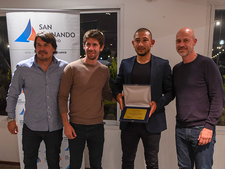 Juan Andreotti reconoció a deportistas sanfernandinos destacados en el mundo