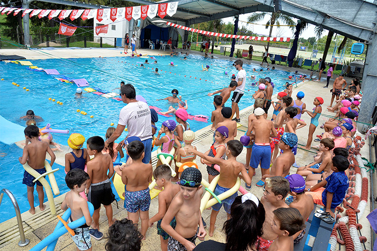 Más de 15 mil vecinos de todas las edades disfrutaron la temporada de verano en las colonias del Municipio de Tigre