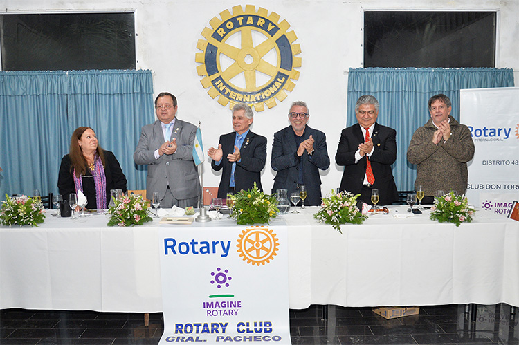 Julio Zamora acompañó el cambio de autoridades de los Rotary Club de Don Torcuato, Nuevo Delta y General Pacheco
