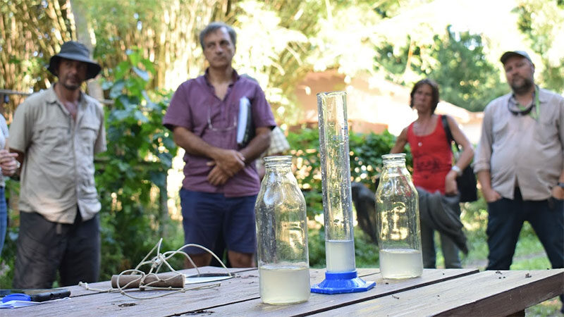 El Municipio de Tigre brindó herramientas a vecinos y vecinas para identificar de manera temprana la presencia de cianobacterias