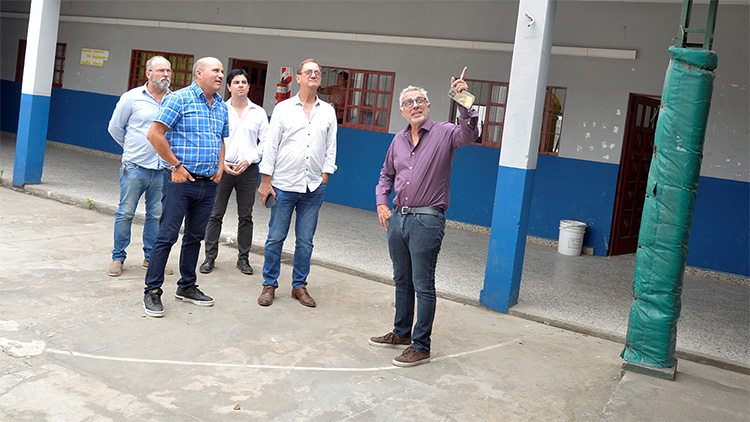 Julio Zamora: “El Municipio de Tigre realizó una inversión histórica en educación”